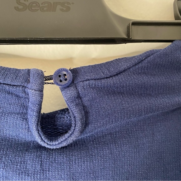 United Colors Of Benetton Blue Fox Long Sleeve Pullover Sweater - Picture 8 of 8